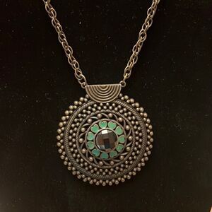NWT Boho Brass-Tone Medallion Necklace – 28” Chain